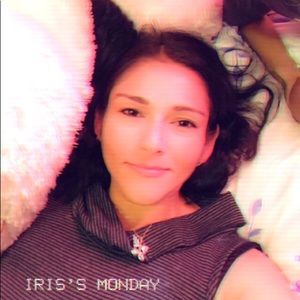 Meet your Posher, Iris